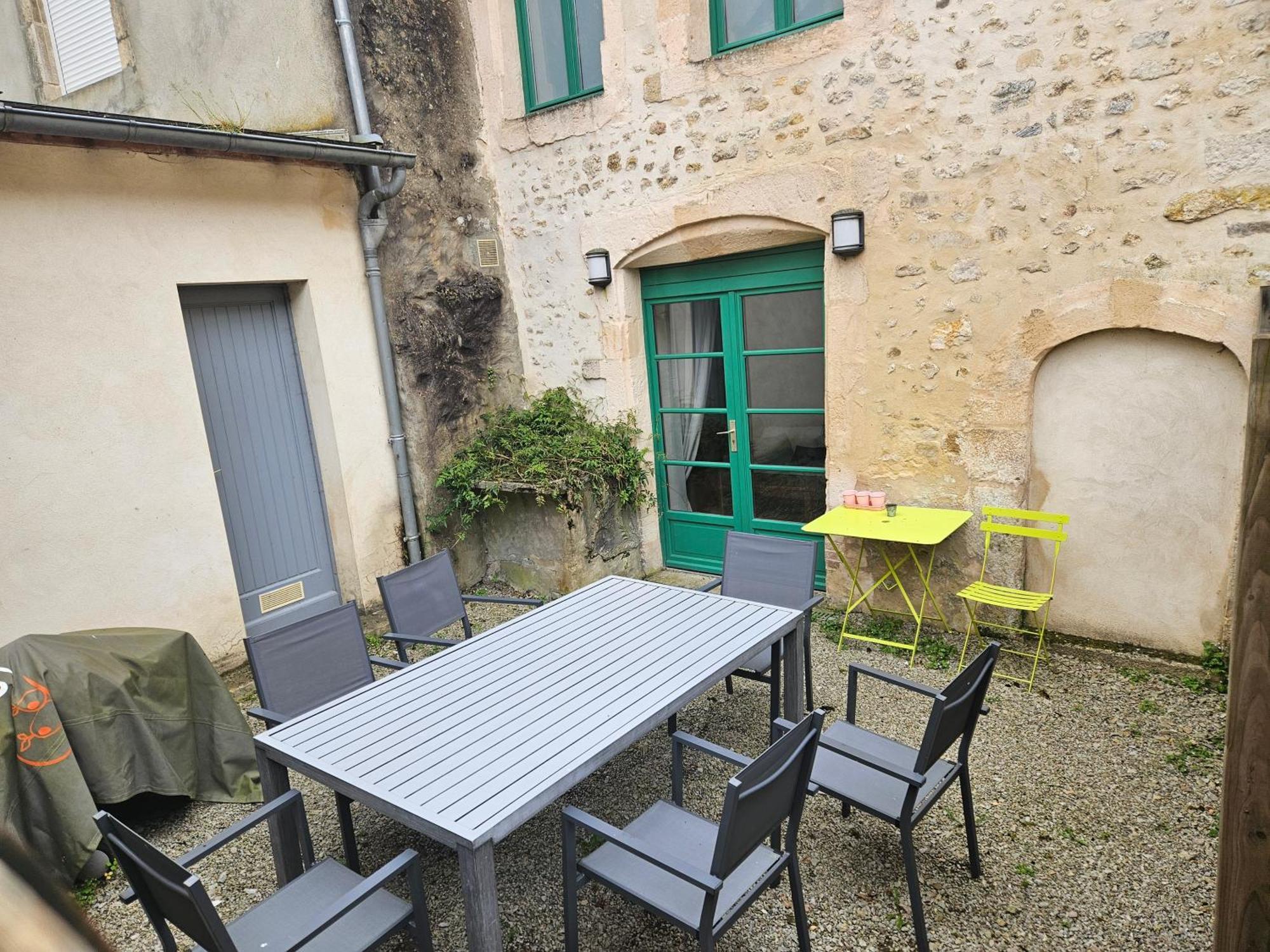 Le Petit Conte - Maison Calme En Centre Ville Sées Екстериор снимка